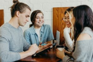 Mehr über den Artikel erfahren Die Automatisierung von Content-Marketing: Effizientes und erfolgreiches Marketing in der digitalen Ära