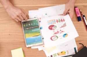 Mehr über den Artikel erfahren Digitale Vertriebsstrategien, die Ihnen einen echten Wettbewerbsvorteil bringen