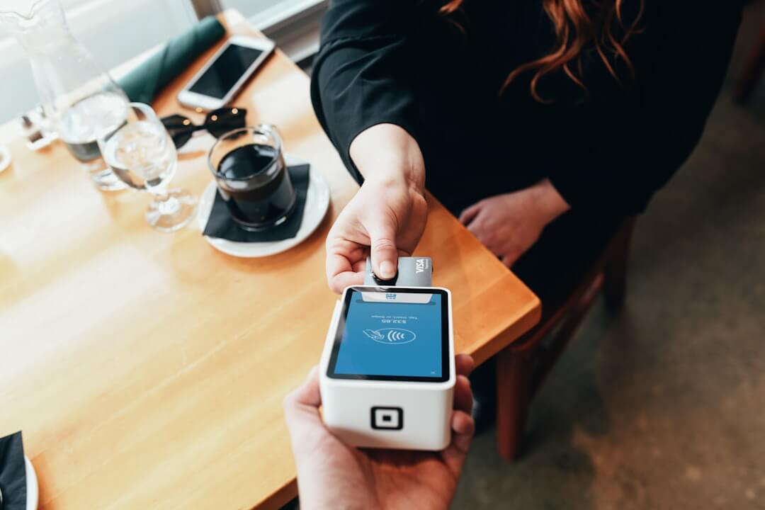Mehr über den Artikel erfahren Effektive CRM-Systeme für KMU: Optimierung der Kundenbeziehungen