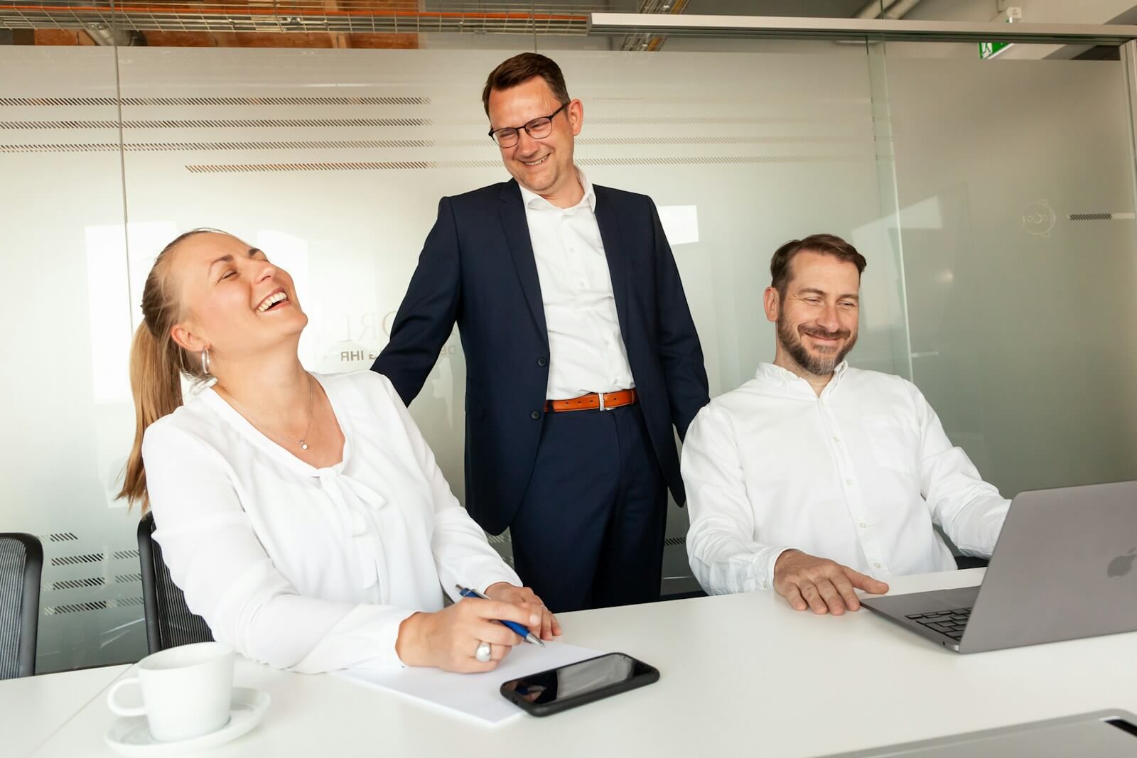 Mehr über den Artikel erfahren Optimiere dein Kundenmanagement mit Zoho CRM Software