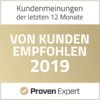 Ein goldenes Abzeichen für Kundenmitarbeiter 2019, erweitert durch Marketing Automation.